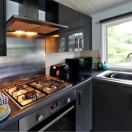 By The - District - Hot Tub Dom wakacyjny